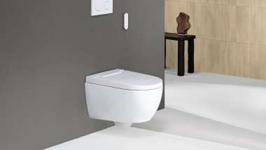 Geberit AquaClean Alba med fjernkontroll og Sigma 20